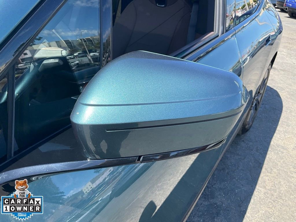 Used 2023 BMW iX xDrive50 w/ Premium Package image 88