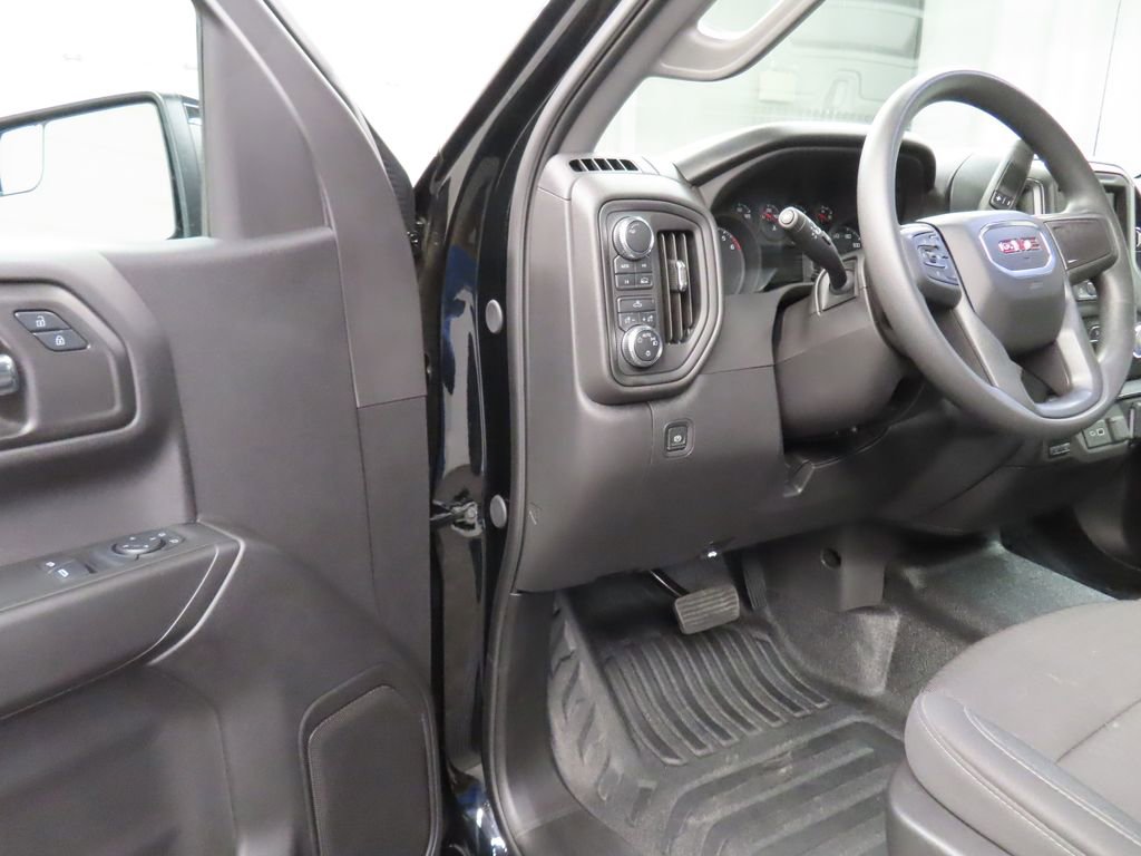 Used 2025 GMC Sierra 1500 Pro w/ Pro Value Package AWD/4WD image 45
