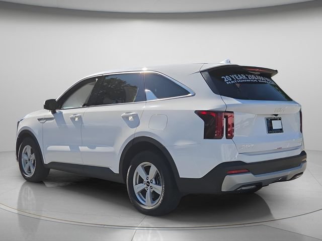 Certified 2026 Kia Sorento LX FWD image 6