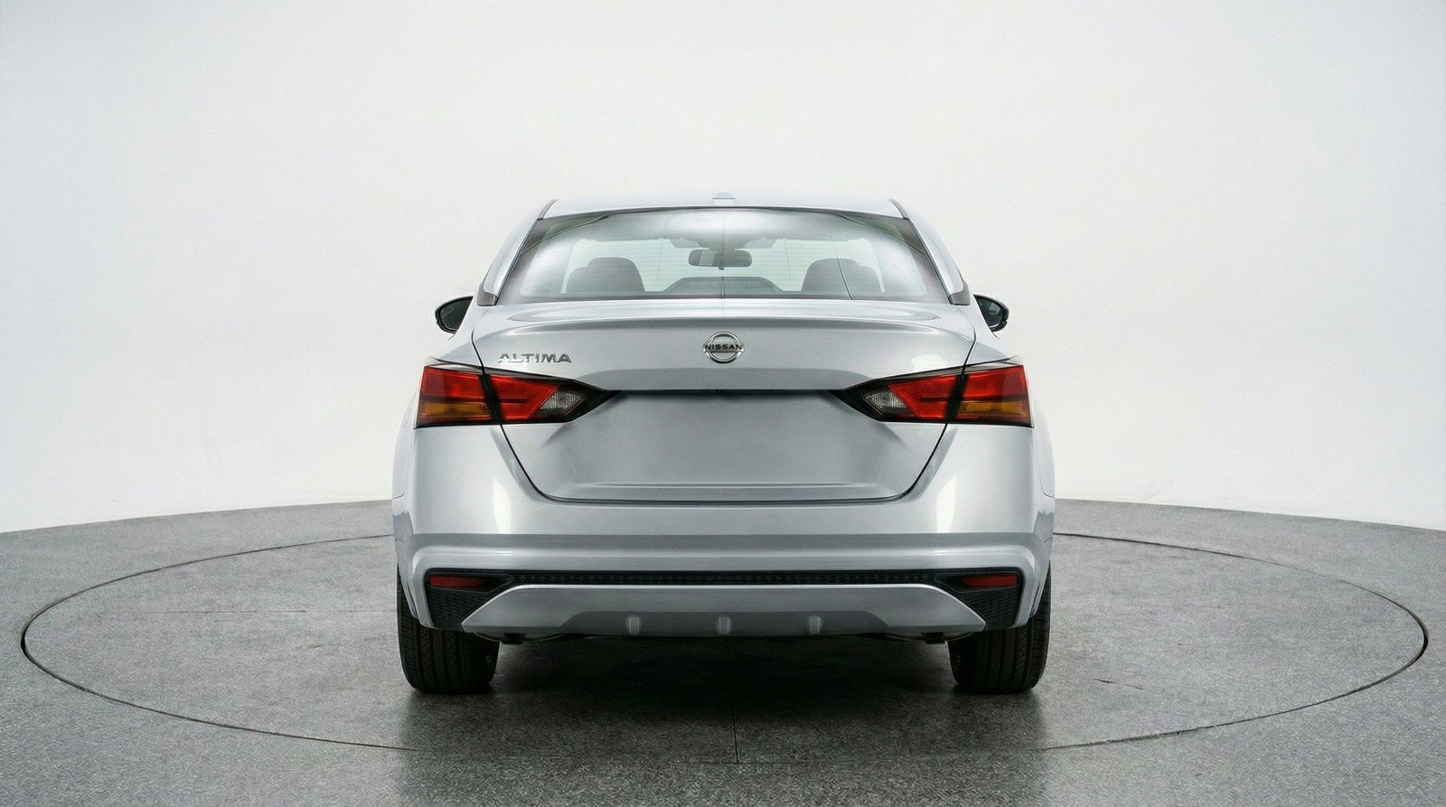 Used 2025 Nissan Altima 2.5 SV FWD image 7