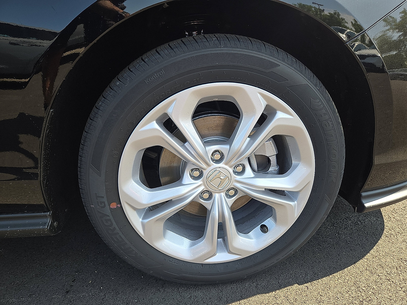 New 2026 Honda Accord LX image 8