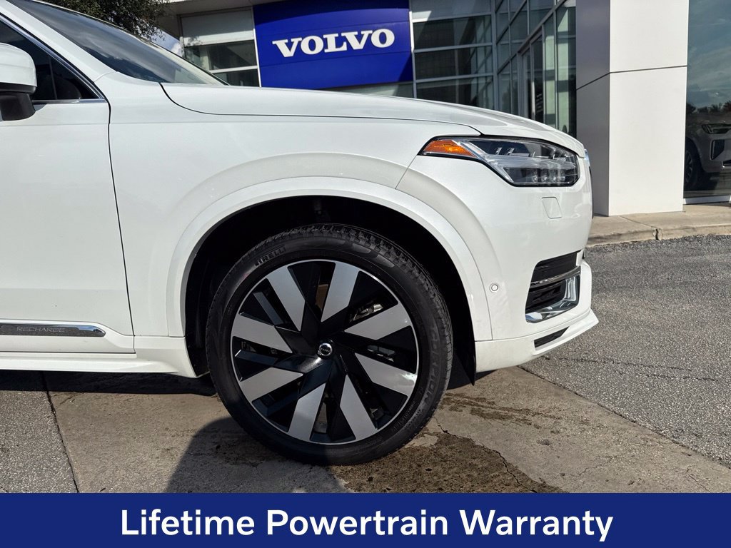 Certified 2024 Volvo XC90 T8 Plus w/ Protection Package Premier AWD/4WD image 9