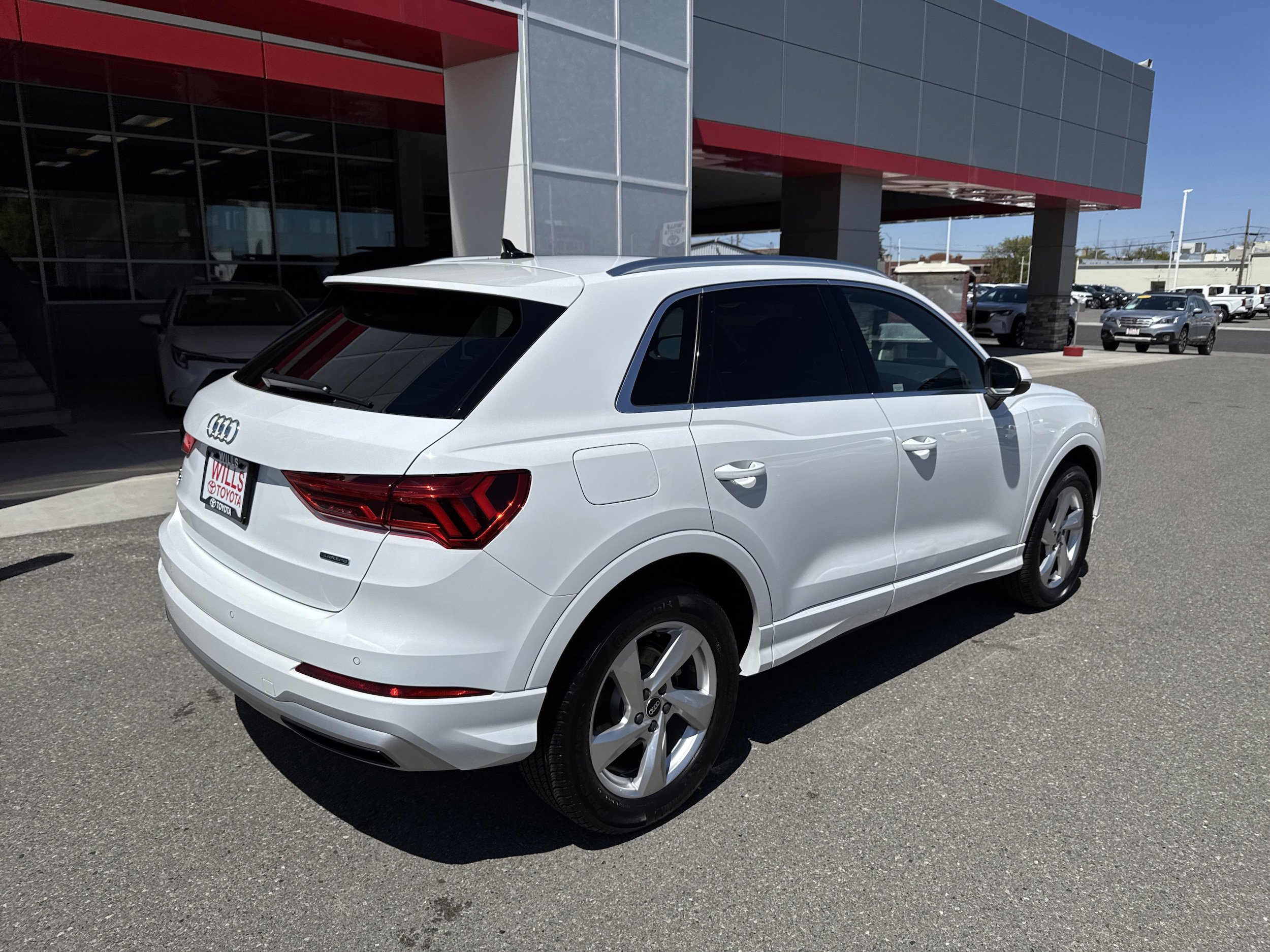 Used 2022 Audi Q3 2.0T Premium AWD/4WD image 4