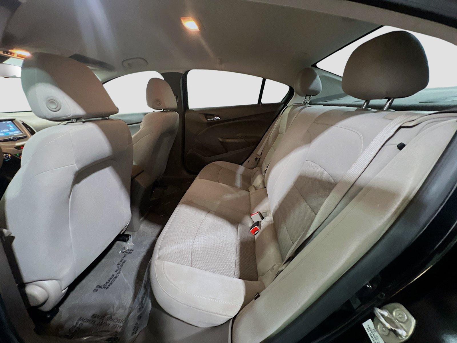 Used 2018 Chevrolet Cruze LS FWD image 16