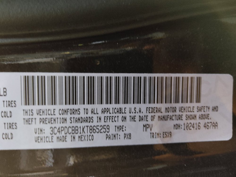 Used 2019 Dodge Journey SE w/ Blacktop Package FWD image 33