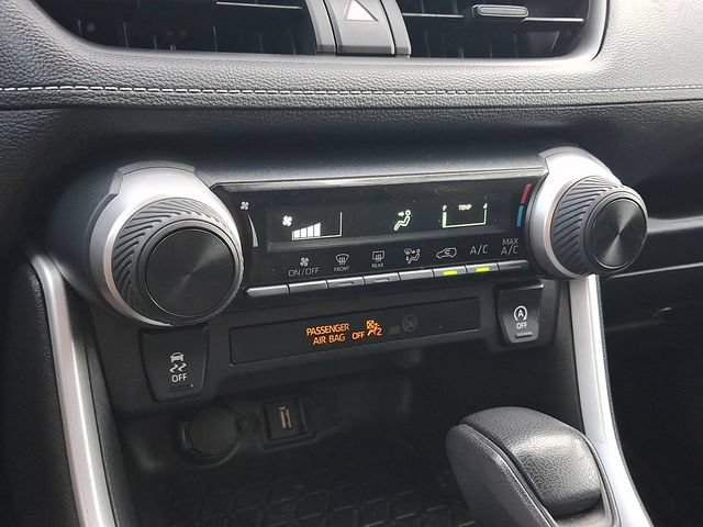 Certified 2022 Toyota RAV4 LE AWD/4WD image 15