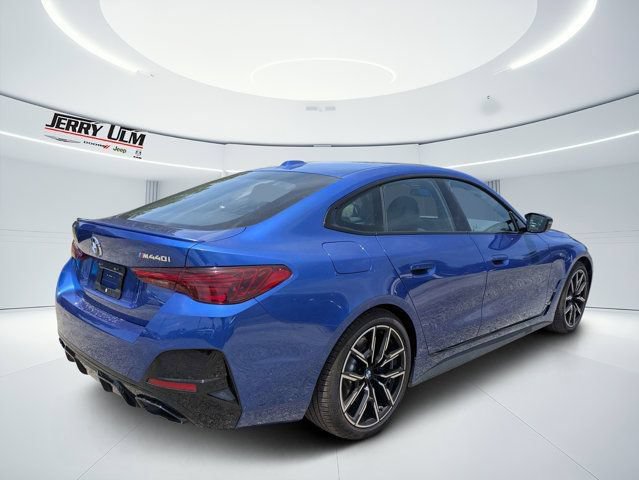Used 2025 BMW M440i RWD image 6