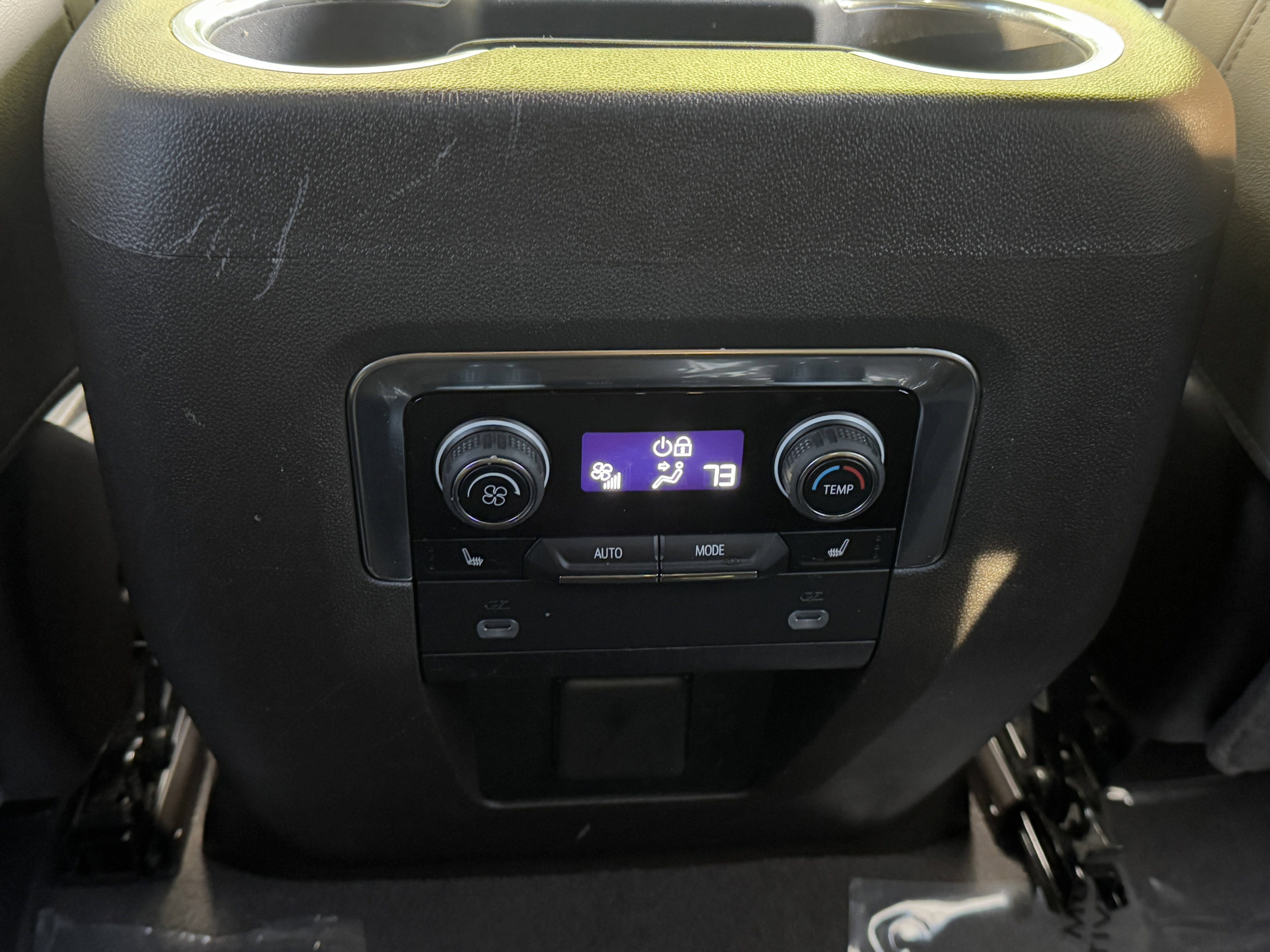 Used 2023 Chevrolet Tahoe Z71 w/ Luxury Package image 27