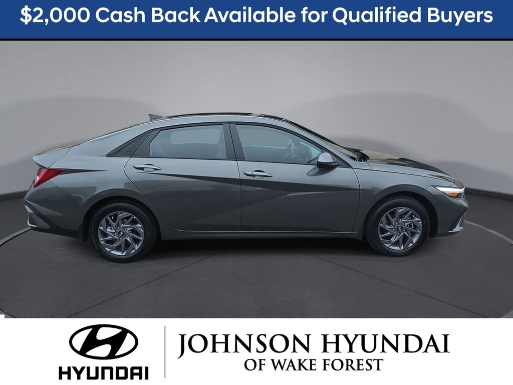 New 2026 Hyundai Elantra Blue image 12