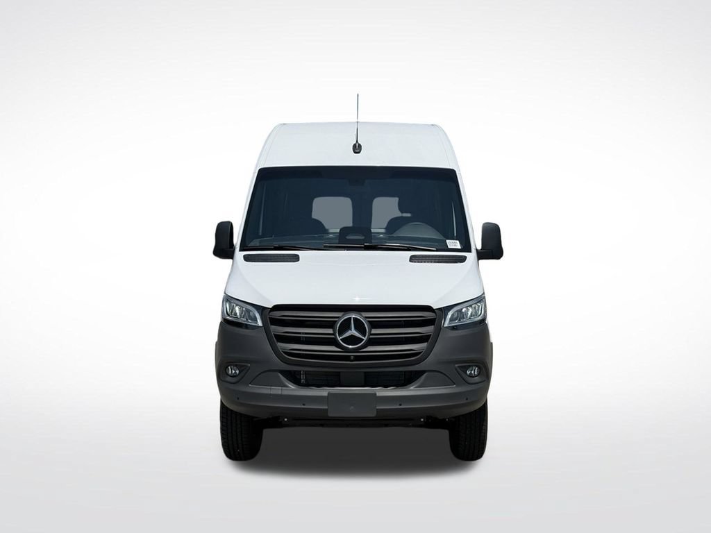 Used 2026 Mercedes-Benz Sprinter 2500 image 3