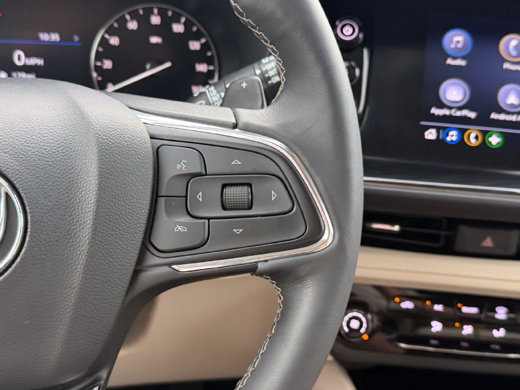 Certified 2023 Buick Envision Preferred FWD image 32