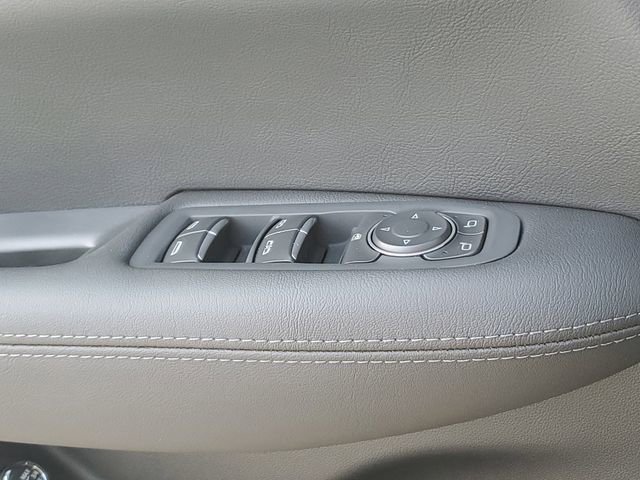 New 2026 Cadillac XT5 Luxury w/ LPO, Floor Liner Package image 21