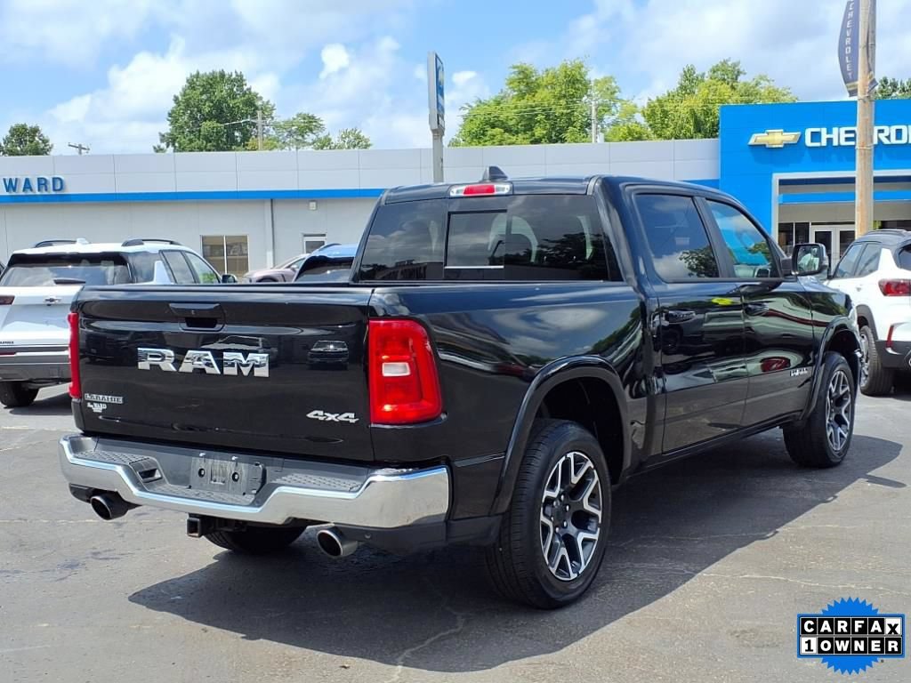 Used 2025 RAM 1500 Laramie AWD/4WD image 4