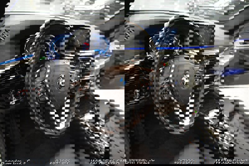 Used 2020 BMW 530e image 27