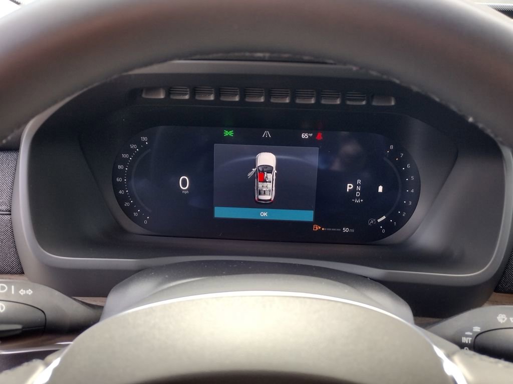 New 2026 Volvo XC90 B6 Plus w/ Protection Package image 16