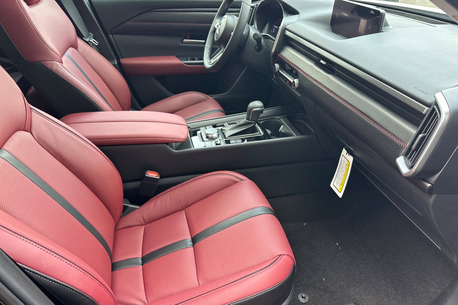 New 2026 MAZDA CX-50 AWD 2.5 Hybrid w/ Premium Pkg image 15