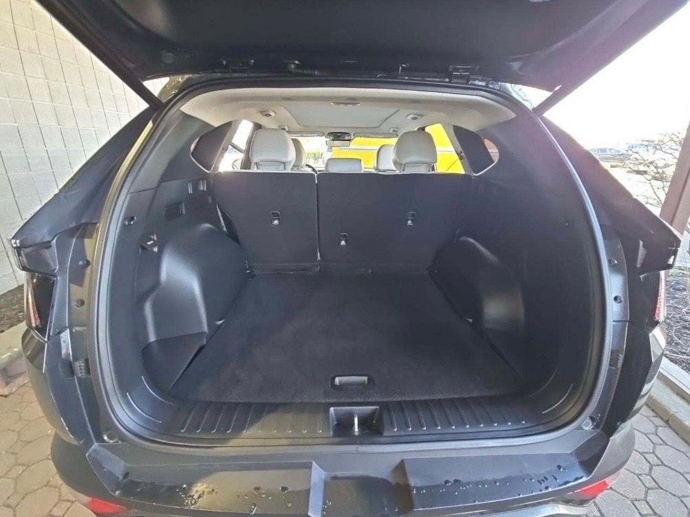 Used 2023 Hyundai Tucson Limited image 7