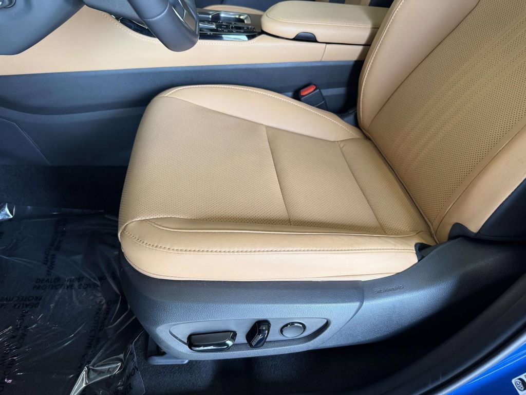 Used 2024 Lexus NX 350 AWD image 3