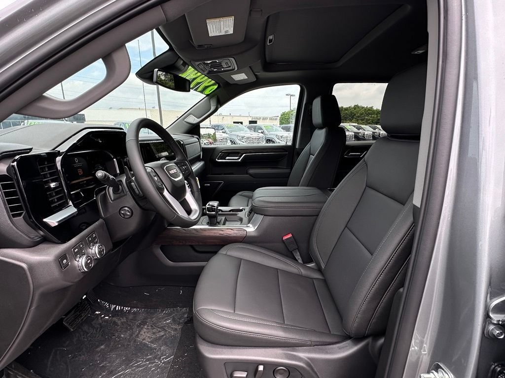 New 2026 GMC Sierra 1500 SLT w/ SLT Premium Package AWD/4WD image 16