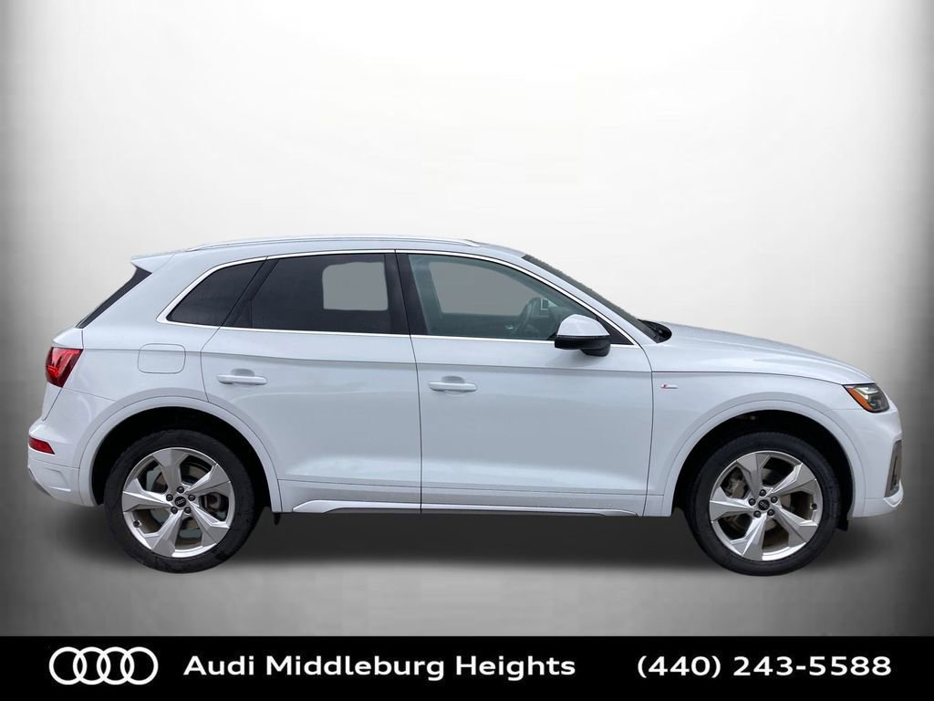 Certified 2022 Audi Q5 2.0T Premium Plus w/ Premium Plus Package image 6