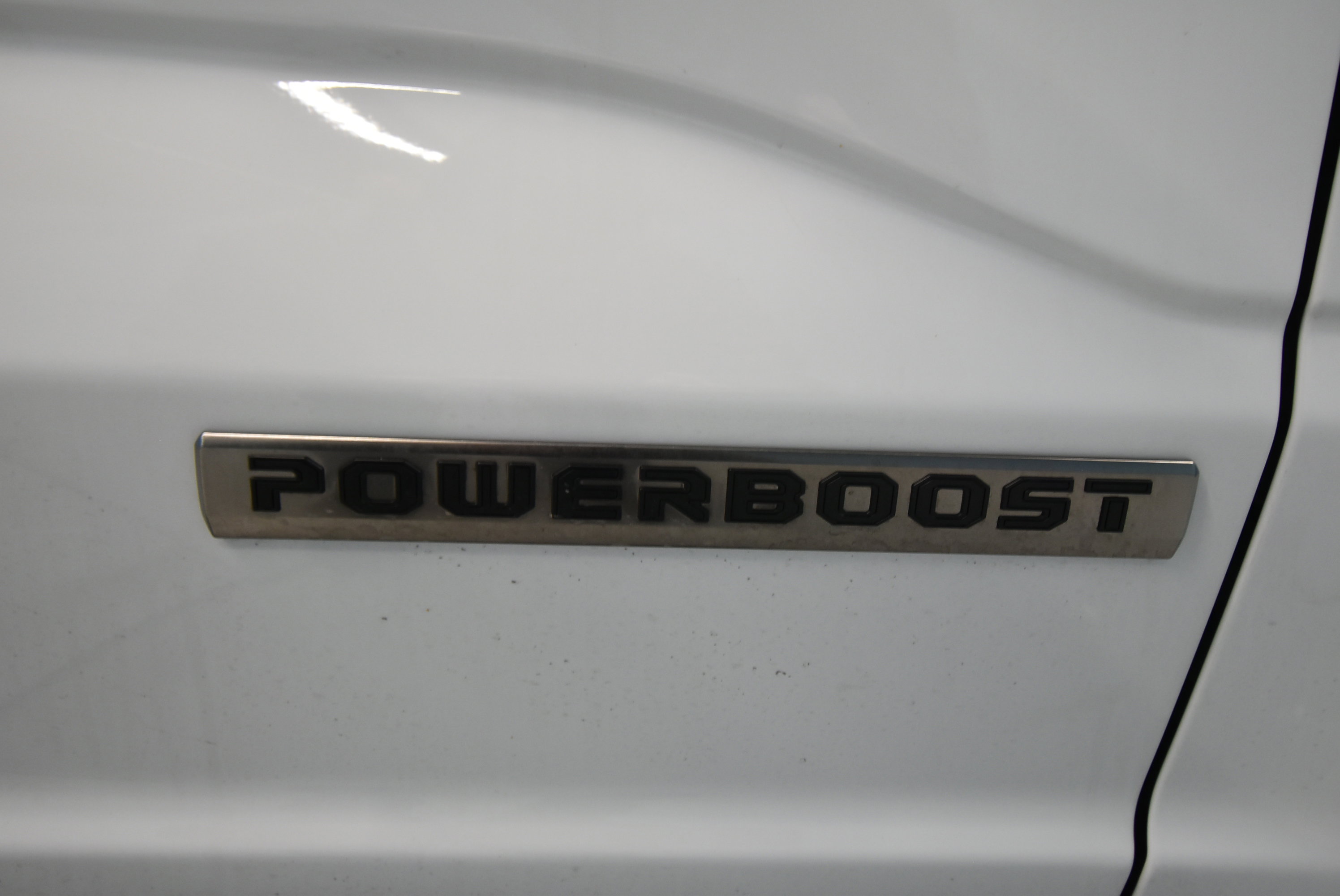 New 2025 Ford F150 Lariat w/ Equipment Group 502A High image 31