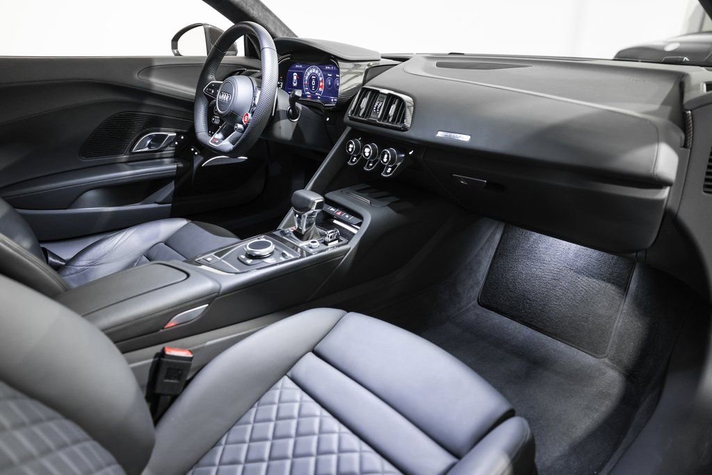 Used 2022 Audi R8 V10 performance image 30