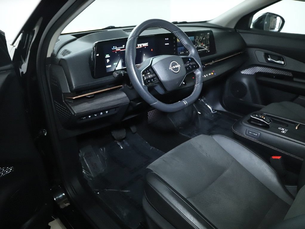 Certified 2023 Nissan Ariya FWD image 19