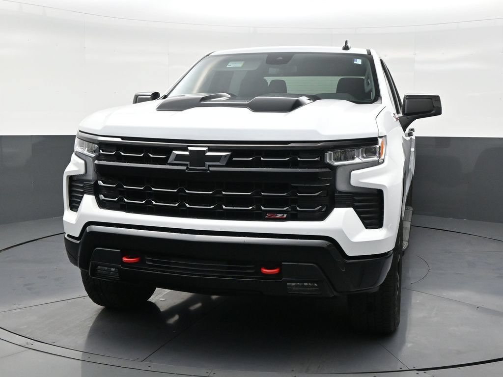 Used 2025 Chevrolet Silverado 1500 LT Trail Boss w/ LT Trail Boss Premium Package AWD/4WD image 8