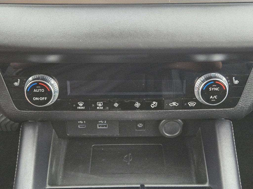 Used 2024 Mitsubishi Outlander SE image 21