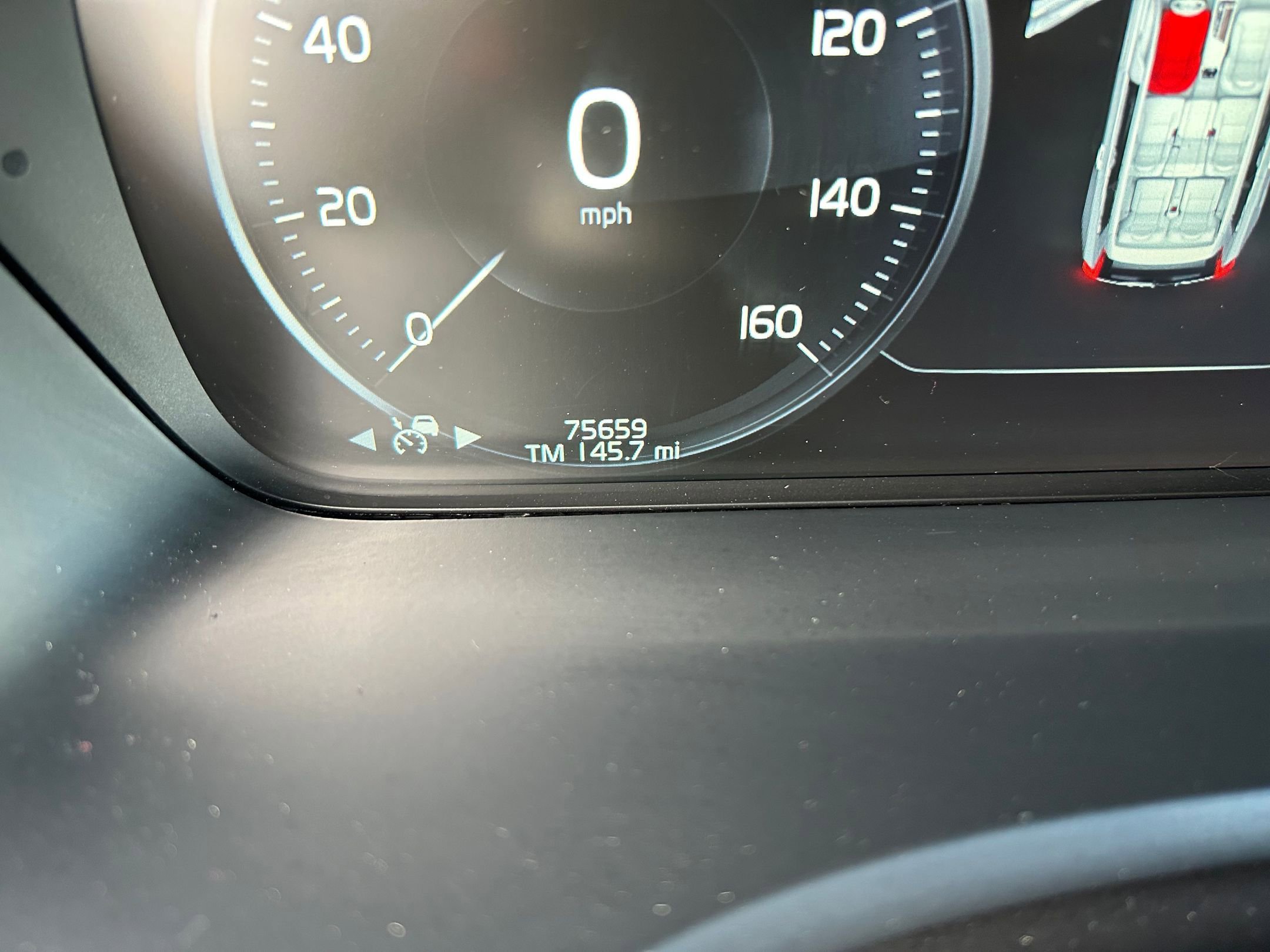 Used 2016 Volvo XC90 T6 R-Design w/ Protection Package Plus image 16