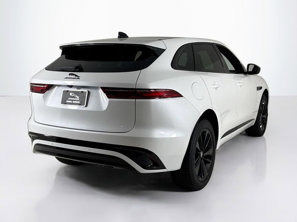 Used 2025 Jaguar F-PACE R-Dynamic S image 5