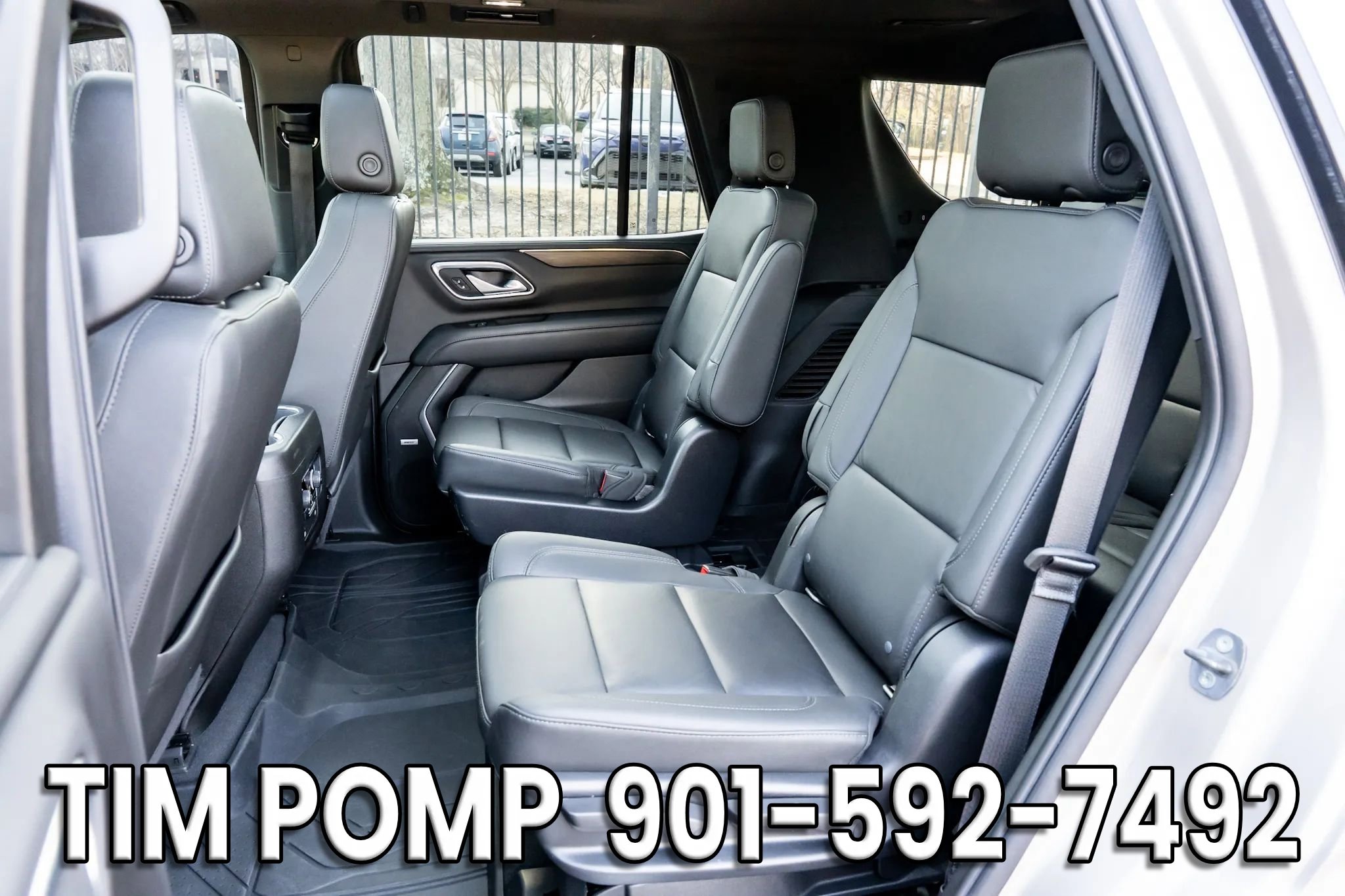 Used 2022 Chevrolet Tahoe LT w/ Luxury Package image 14