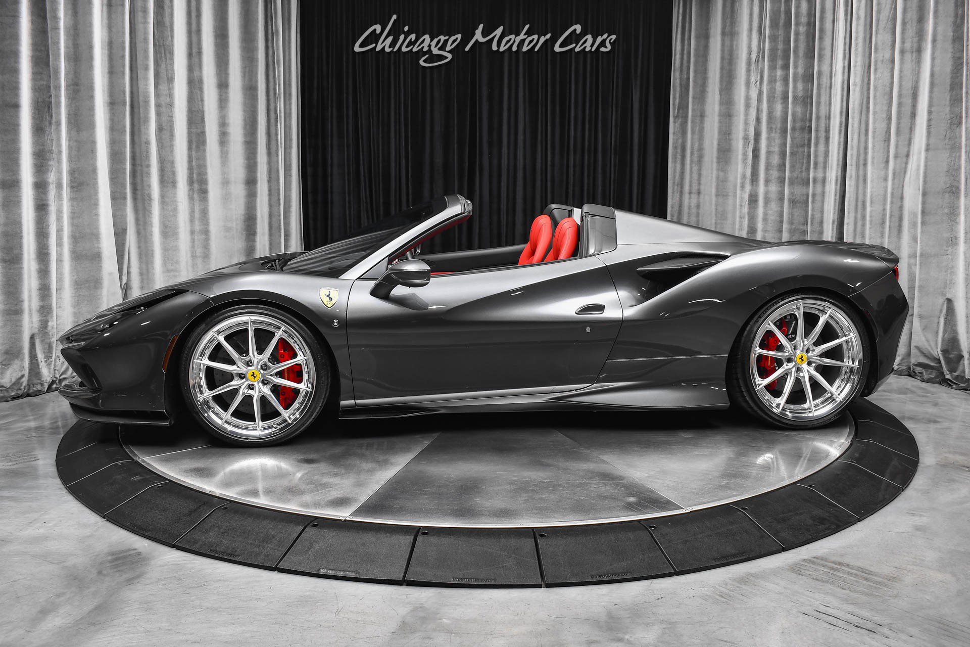 Used 2022 Ferrari F8 Tributo image 1