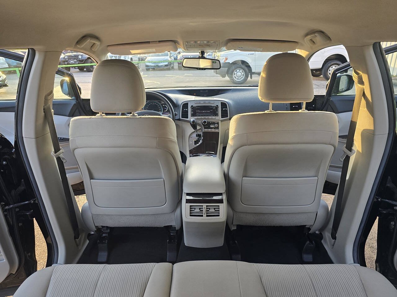Used 2012 Toyota Venza LE FWD image 18