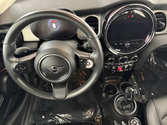 Used 2023 MINI Cooper 4-Door Hardtop FWD image 25