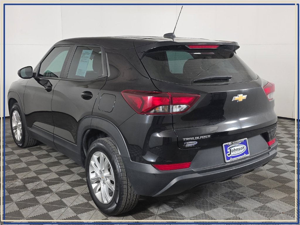 Certified 2023 Chevrolet TrailBlazer LS FWD image 8