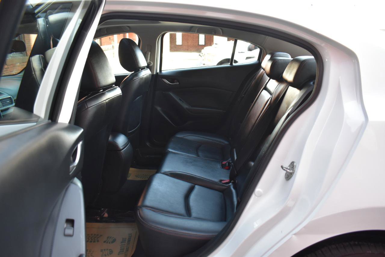 Used 2016 MAZDA MAZDA3 i Grand Touring FWD image 13