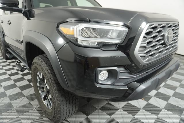 Used 2023 Toyota Tacoma TRD Off-Road w/ Technology Package AWD/4WD image 10
