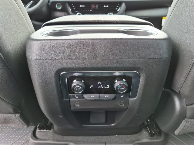 New 2026 Chevrolet Suburban High Country AWD/4WD image 24