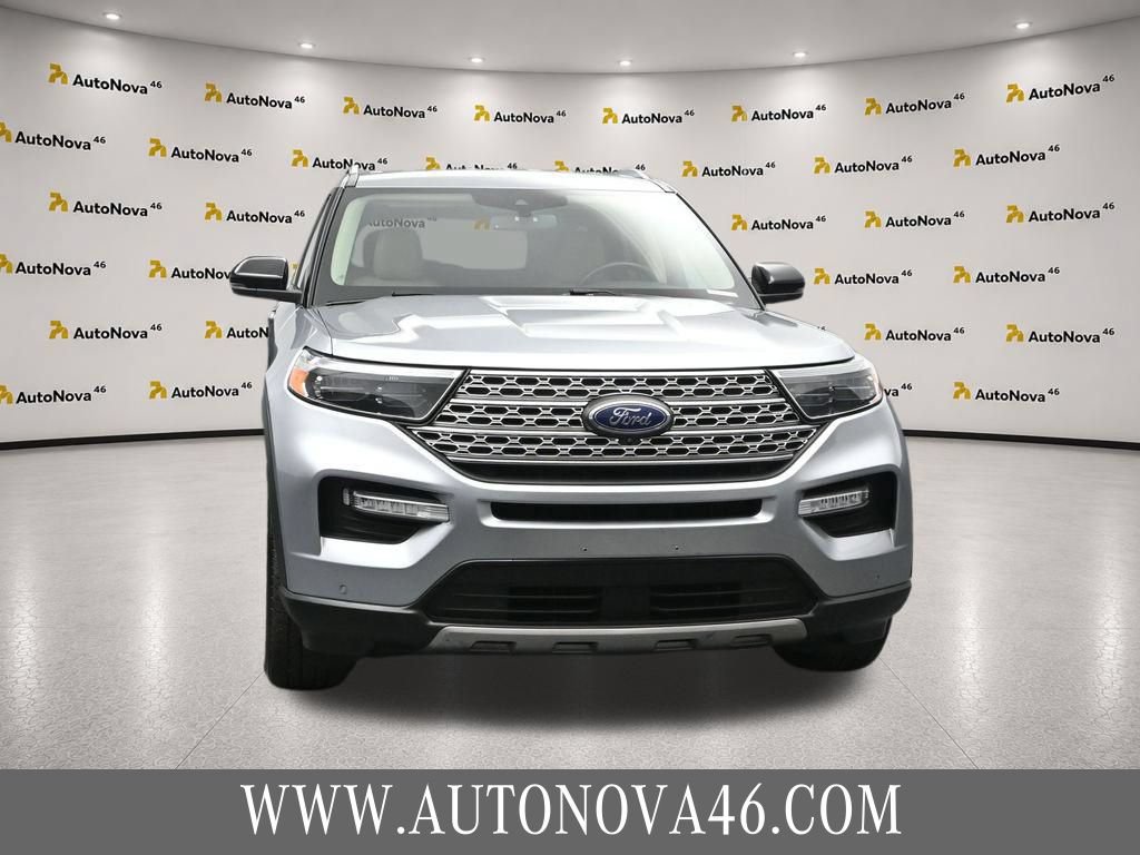 Used 2020 Ford Explorer Limited w/ Hybrid Equipment Group 310A AWD/4WD image 12