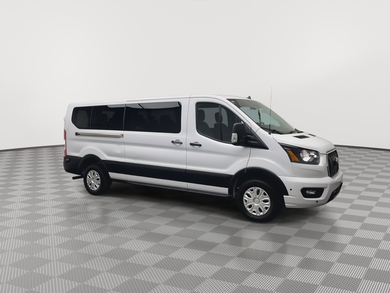 Certified 2024 Ford Transit 350 XLT image 37