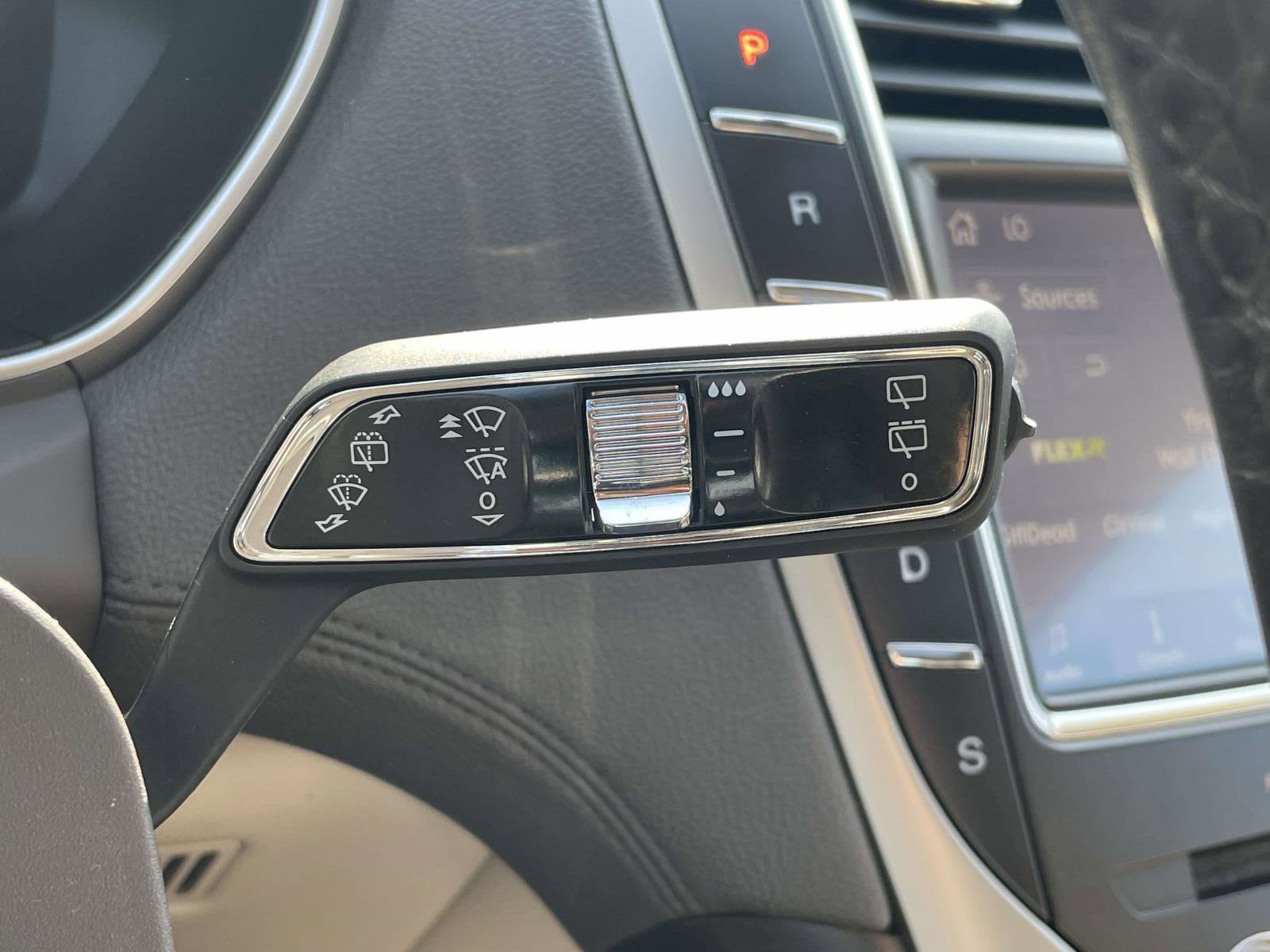 Used 2019 Lincoln Nautilus Reserve w/ Driver Assistance Package AWD/4WD image 24