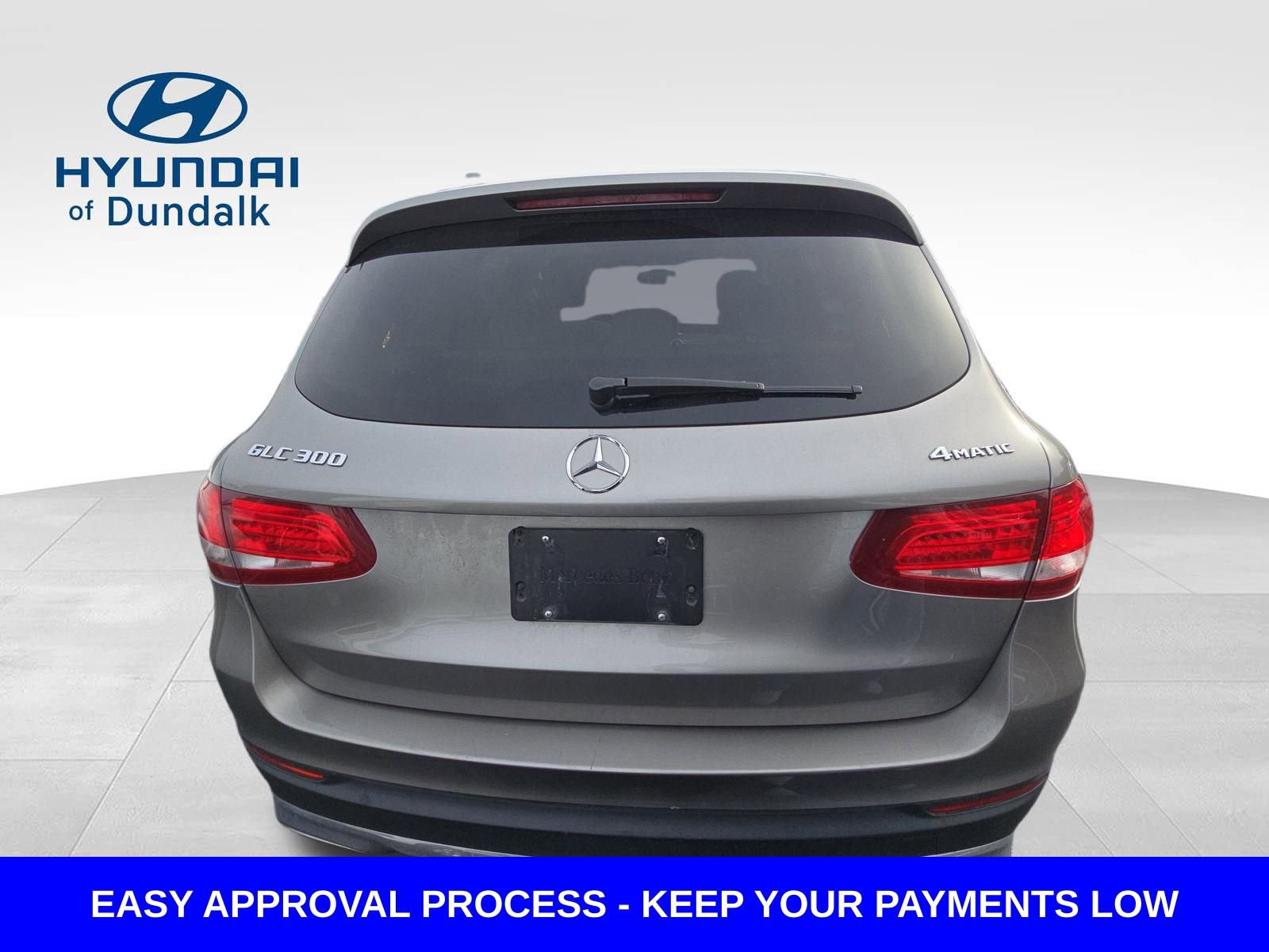 Used 2019 Mercedes-Benz GLC 300 4MATIC w/ Premium Package image 6