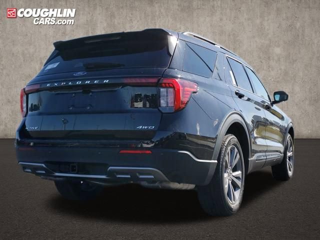 New 2026 Ford Explorer Active w/ Active Comfort Package image 10