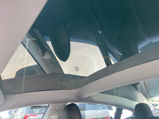 Used 2022 Tesla Model 3 Long Range AWD/4WD image 12