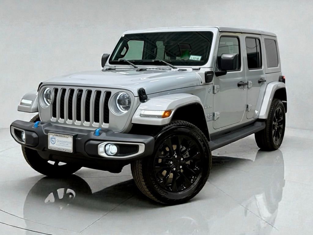 Used 2023 Jeep Wrangler Sahara w/ Cold Weather Group image 2