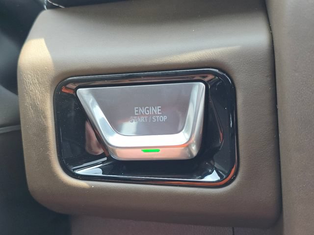 New 2026 GMC Yukon Denali Ultimate AWD/4WD image 39