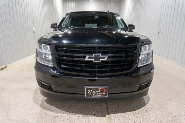 Used 2020 Chevrolet Suburban Premier image 2