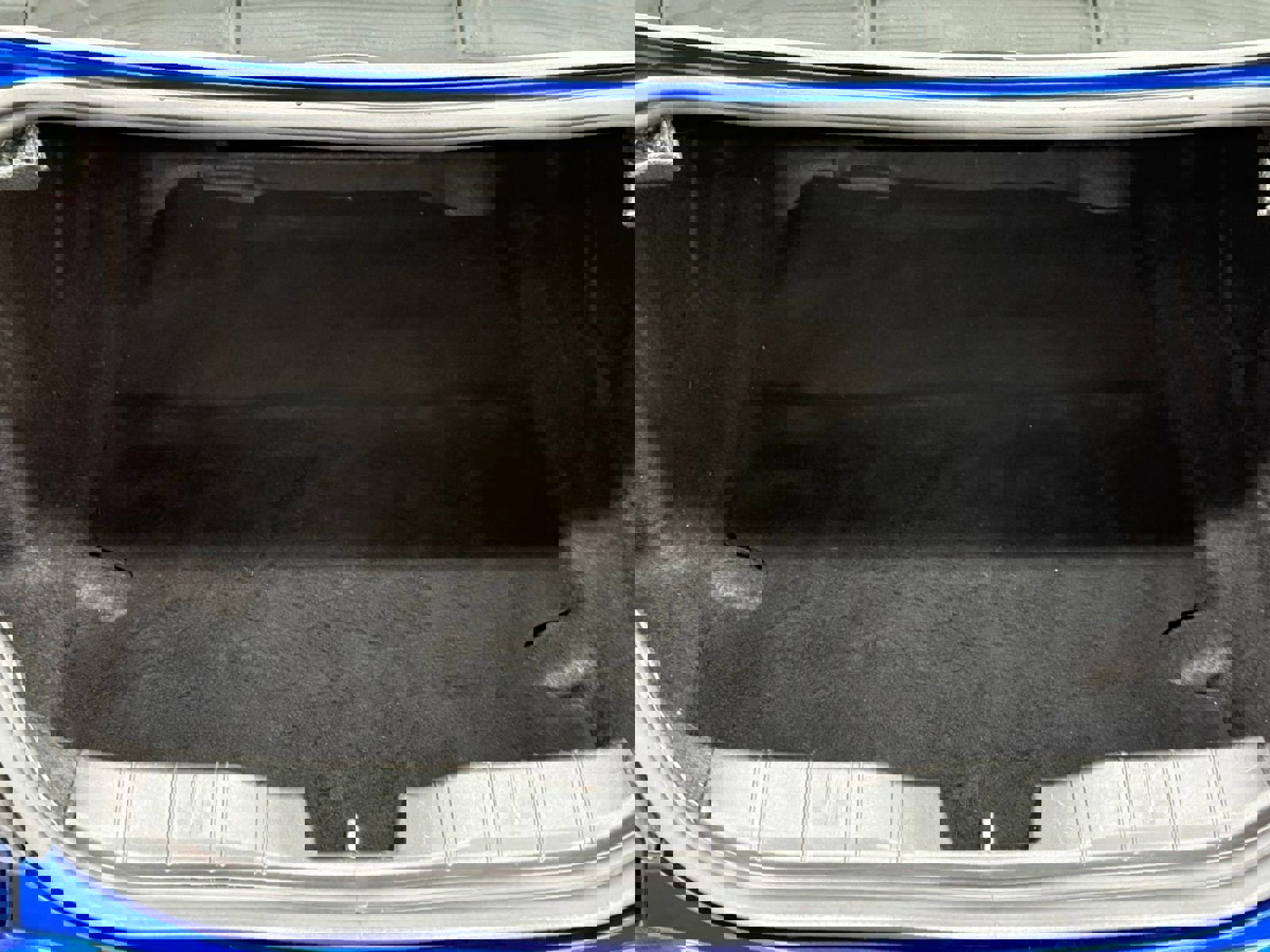 Used 2016 Chevrolet Camaro SS image 38