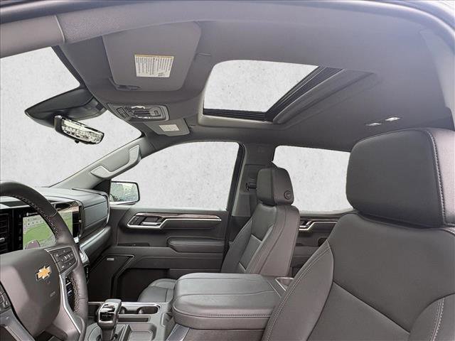 Used 2025 Chevrolet Silverado 1500 LTZ w/ LTZ Premium Package image 11